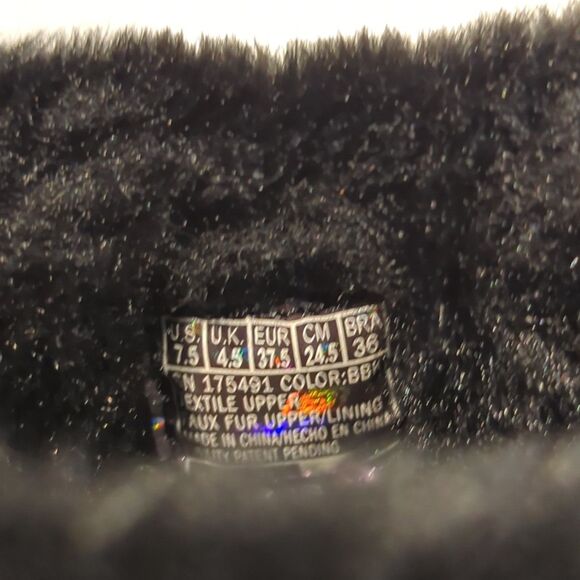 Skechers Slip Ins On the Go Joy Shoe Bootie Womens 7.5 Black Comfort Fuzzy - Picture 6 of 6